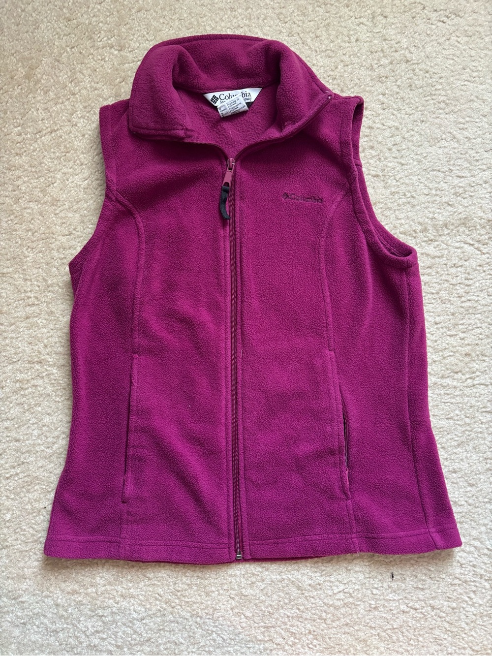 Columbia women’s Fleece Vest - Magenta